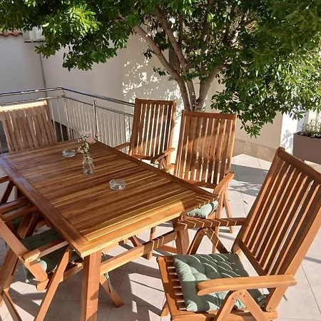 Near Center - Free Parking - Private Terrace 